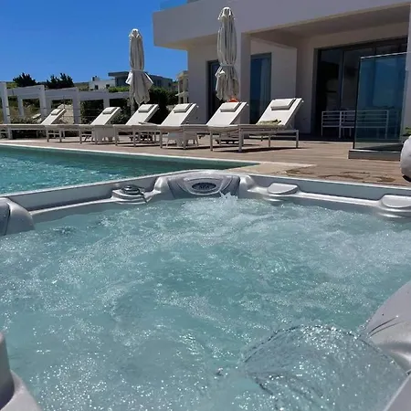 Thea Sunrise Luxury Villa *